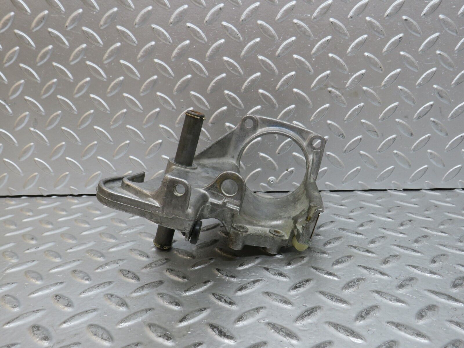 28367 Mercedes-Benz S123 240D Wagon Brake Pedal Bracket 1232940501