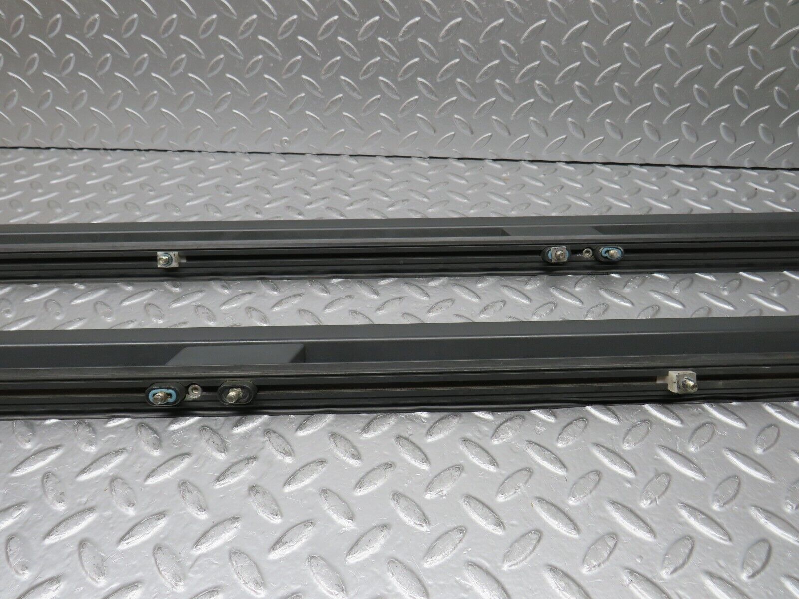 32584 Mercedes-Benz S124 300TE Wagon Roof Rack Rails Pair