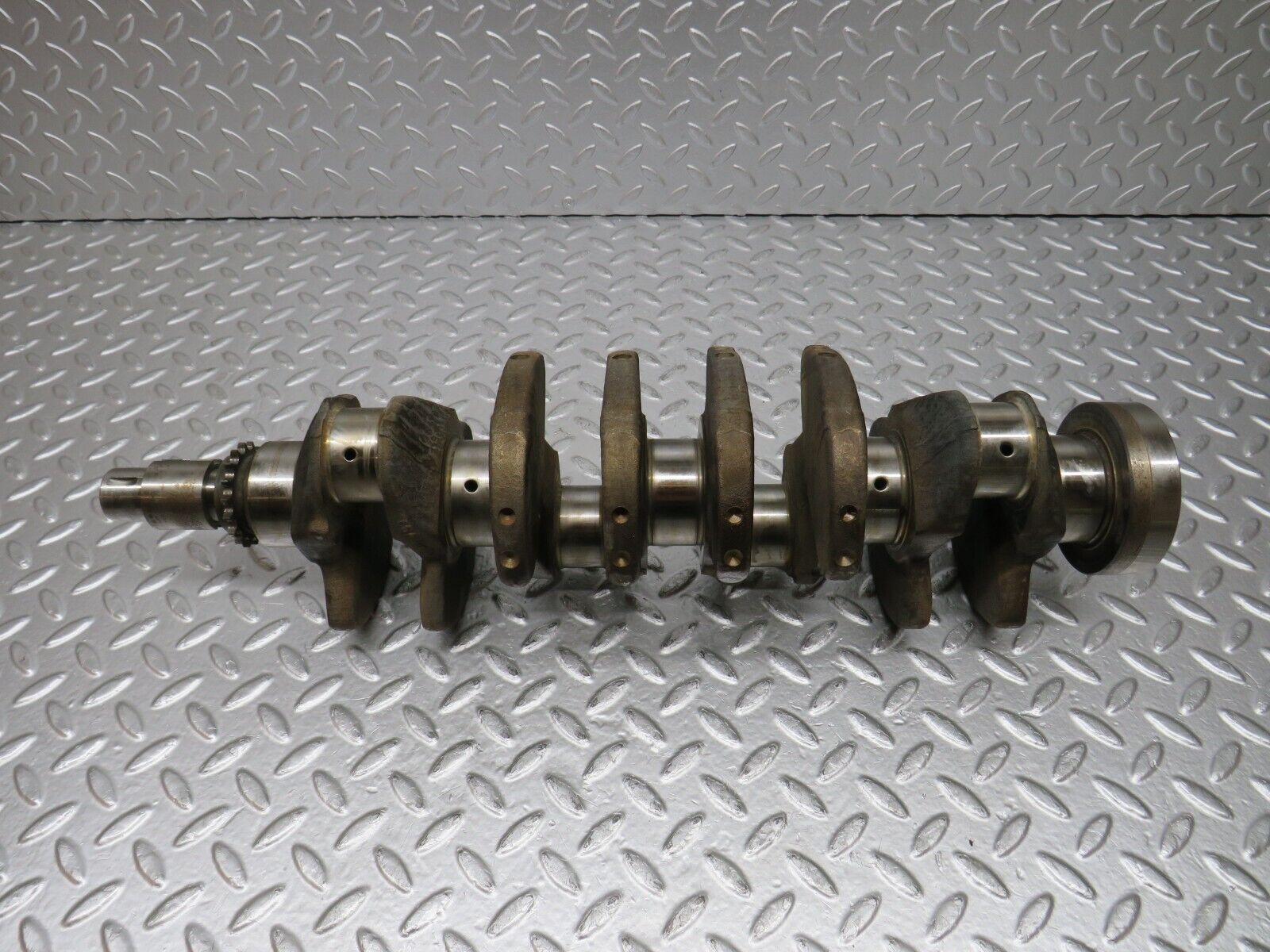 30893 Mercedes-Benz W201 190E 2.0L Crankshaft 1020310101