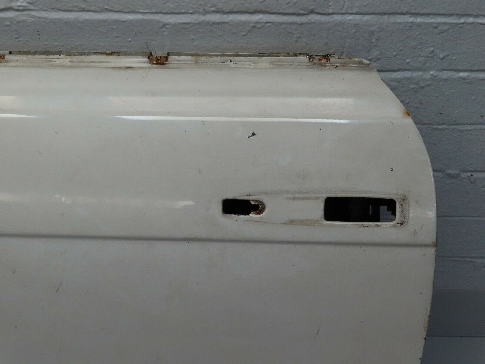 5162 Mercedes-Benz R107 350SL Coupe Left Door