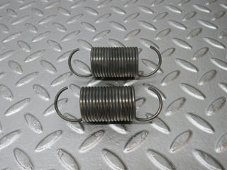 31177 Mercedes-Benz W123 230E Front Seat Adjustment Spring Pair