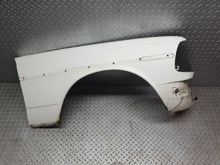 40809 Mercedes-Benz W123 300D Front Right Wing Fender