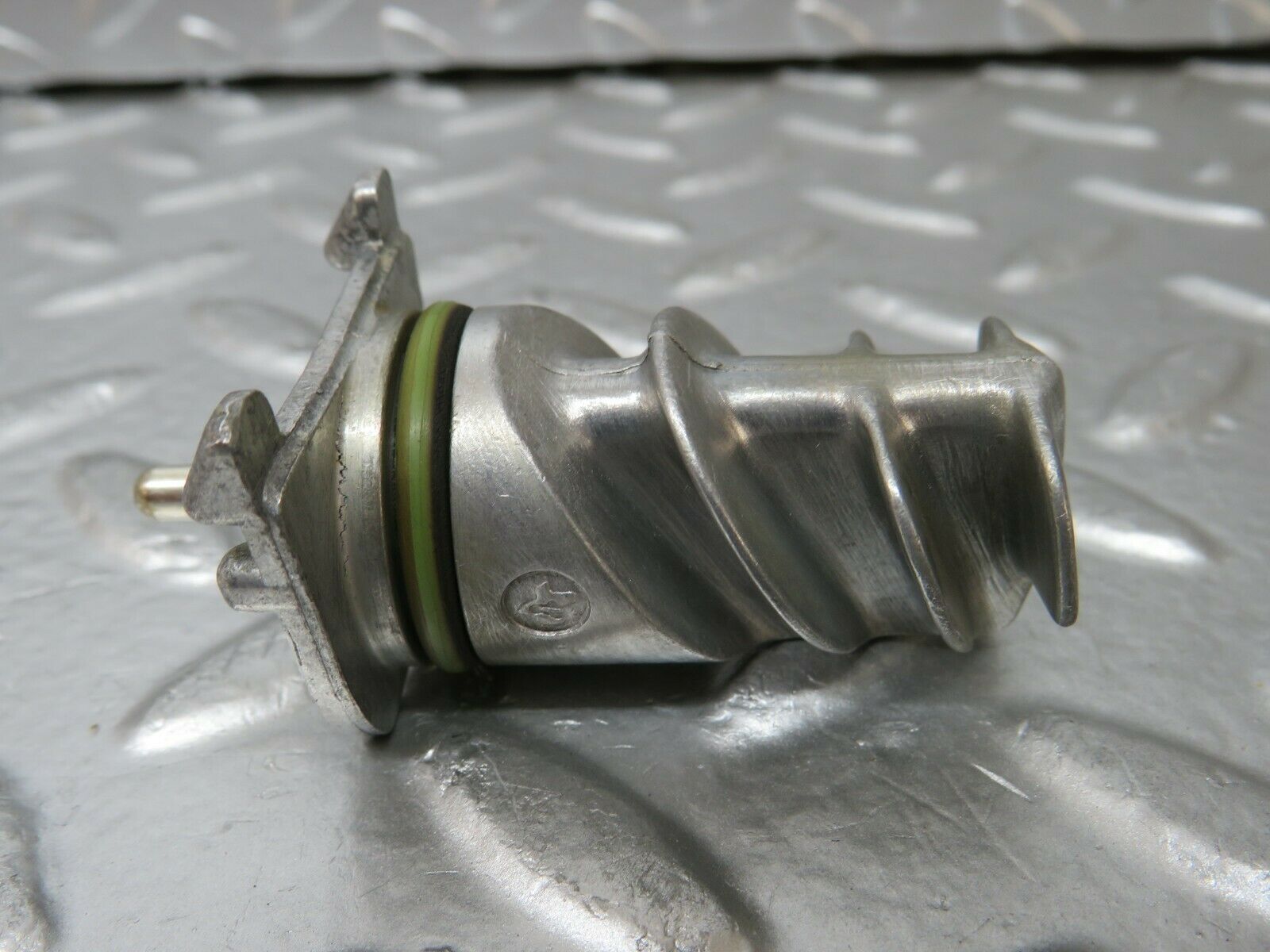 24320 Mercedes-Benz S124 220TE Wagon Air Intake Heating Element 1111500054
