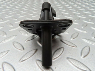 4003 Mercedes-Benz S123 200T Wagon Bonnet Lock Latch