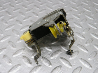 W124 Cabriolet right door lock mechanism used OEM