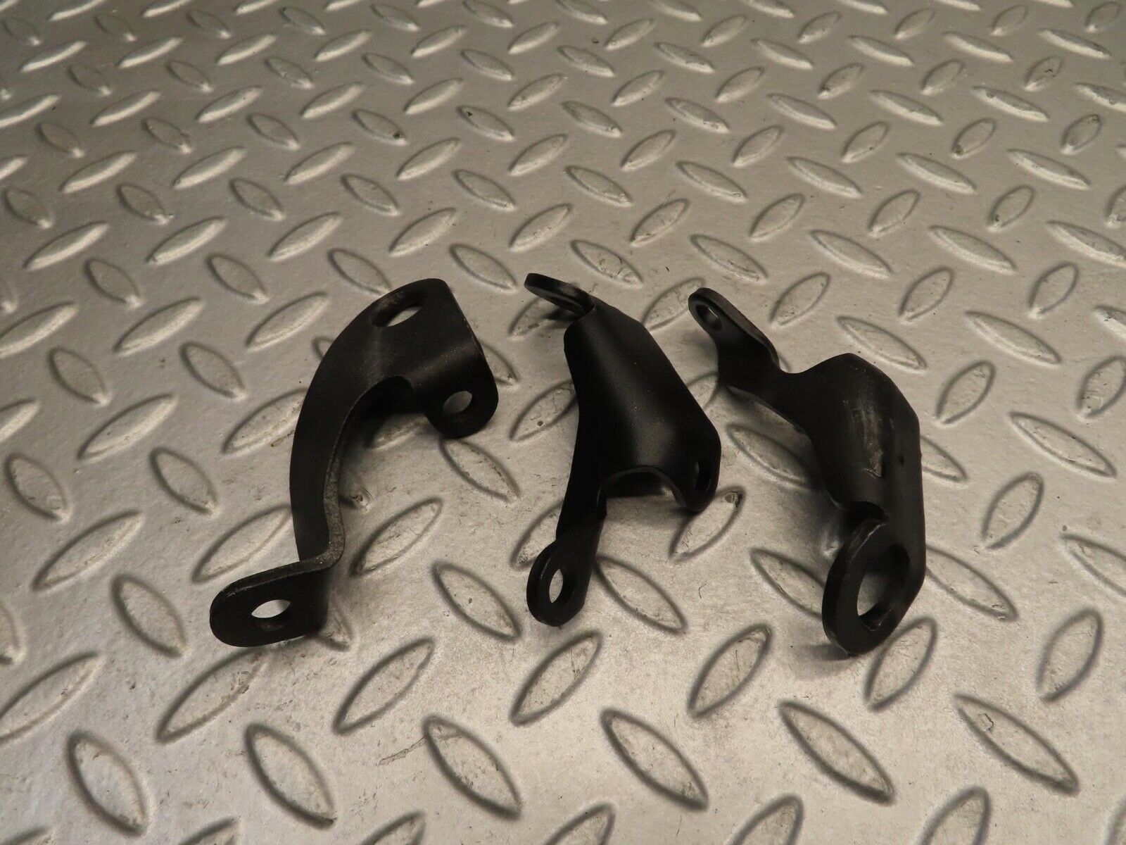 11783 Mercedes-Benz R107 450SL Engine Lifting Eyes Hooks