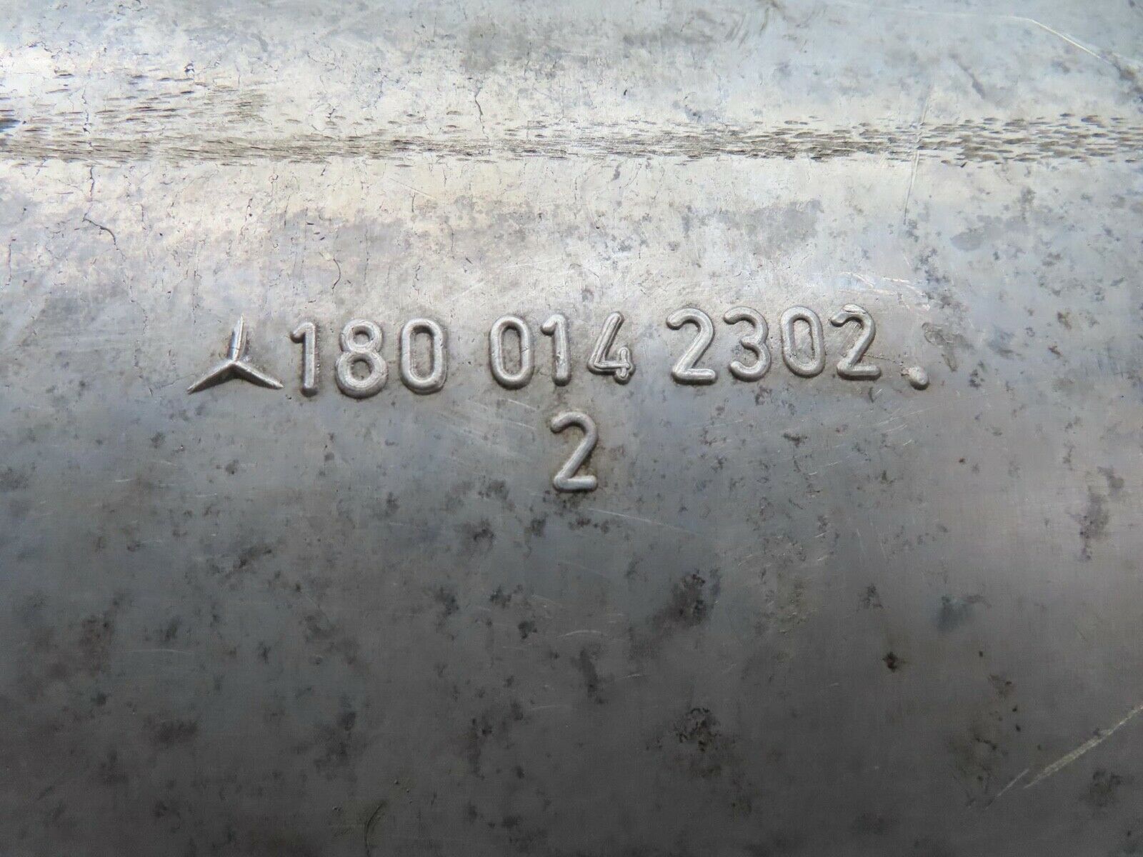 13270 Mercedes-Benz W111 220SE Oil Pan Oil Sump 1800142302
