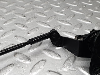 41233 Mercedes-Benz W126 300SE Throttle Linkage