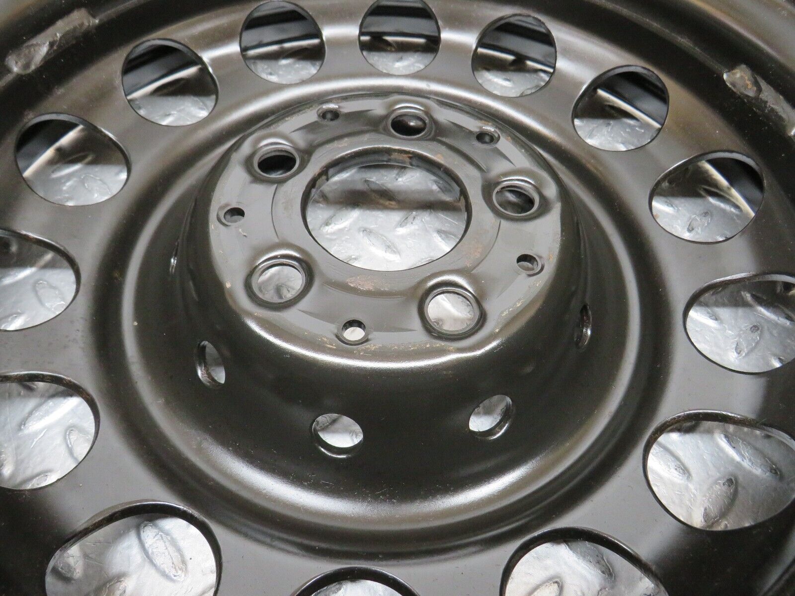 36920 Mercedes-Benz Steel Wheel 7.5Jx16 H2 ET51 1404000802