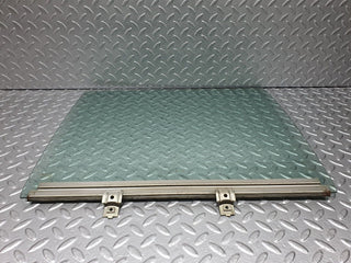 40781 Mercedes-Benz W123 300D Rear Right Door Window Glass