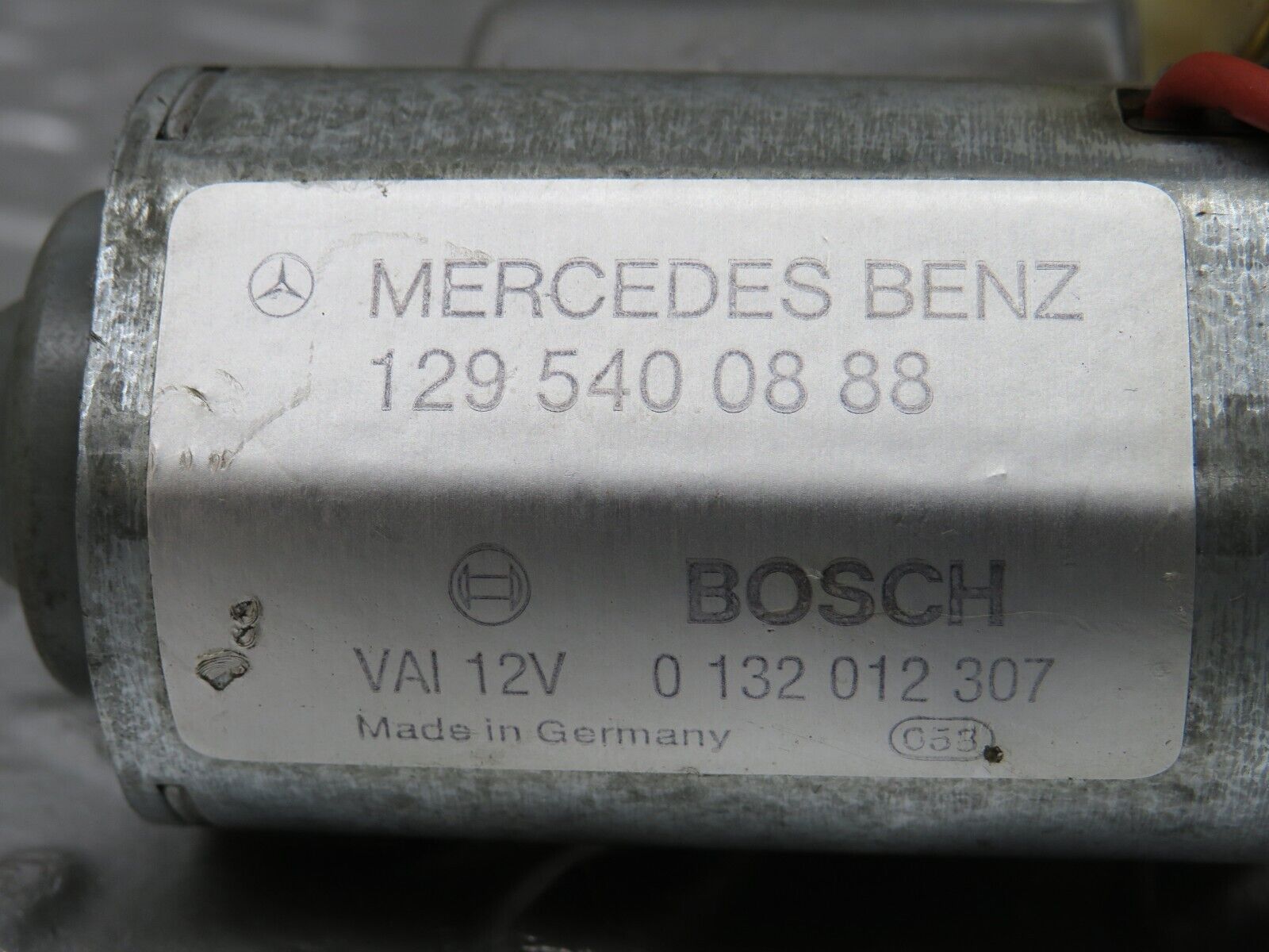 24970 Mercedes-Benz W140 S320 Steering Column Adjustment Motor 1295400888