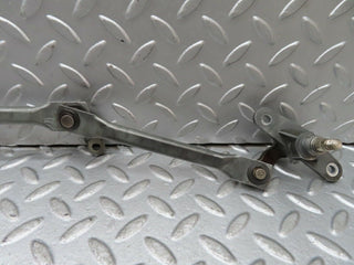 19131 Mercedes-Benz W123 300D Windscreen Wiper Linkage LHD