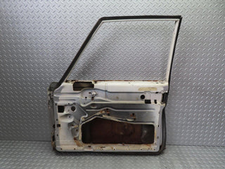 W108 front right door used OEM