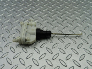 6576 Mercedes-Benz S124 E220 Wagon Trunk Lock Vacuum Actuator
