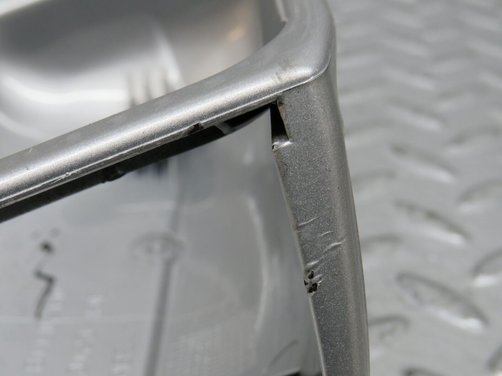 24894 Mercedes-Benz W140 S320 Right Wing Mirror Housing Silver 2108110260