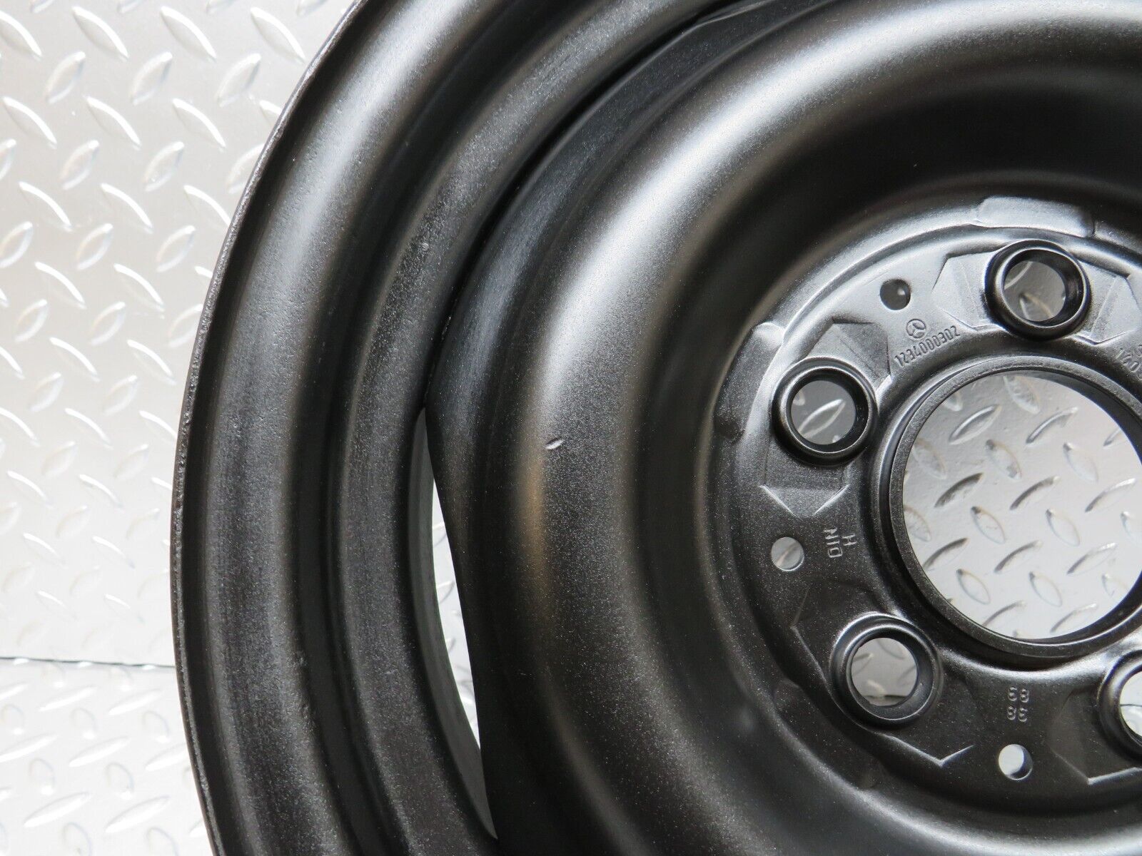 25481 Mercedes-Benz Steel Wheel 5.5Jx14H2 ET30 5x112 1234000302