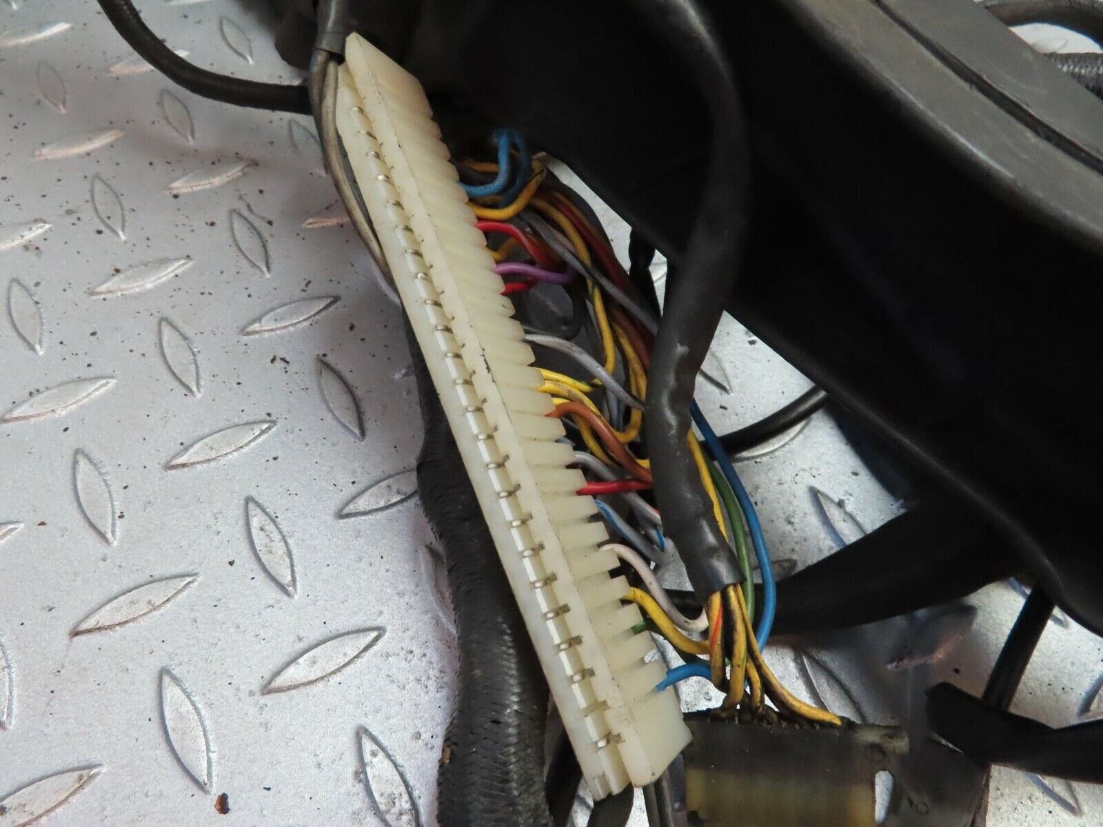 12645 Mercedes-Benz W108 280SE 3.5 Engine Chassis Body Wire Wiring Harness