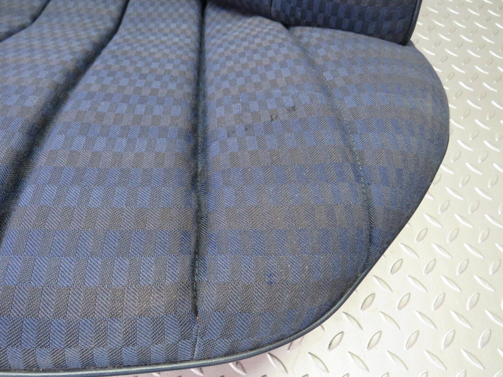 25269 Mercedes-Benz W201 190D  Rear Seat Blue