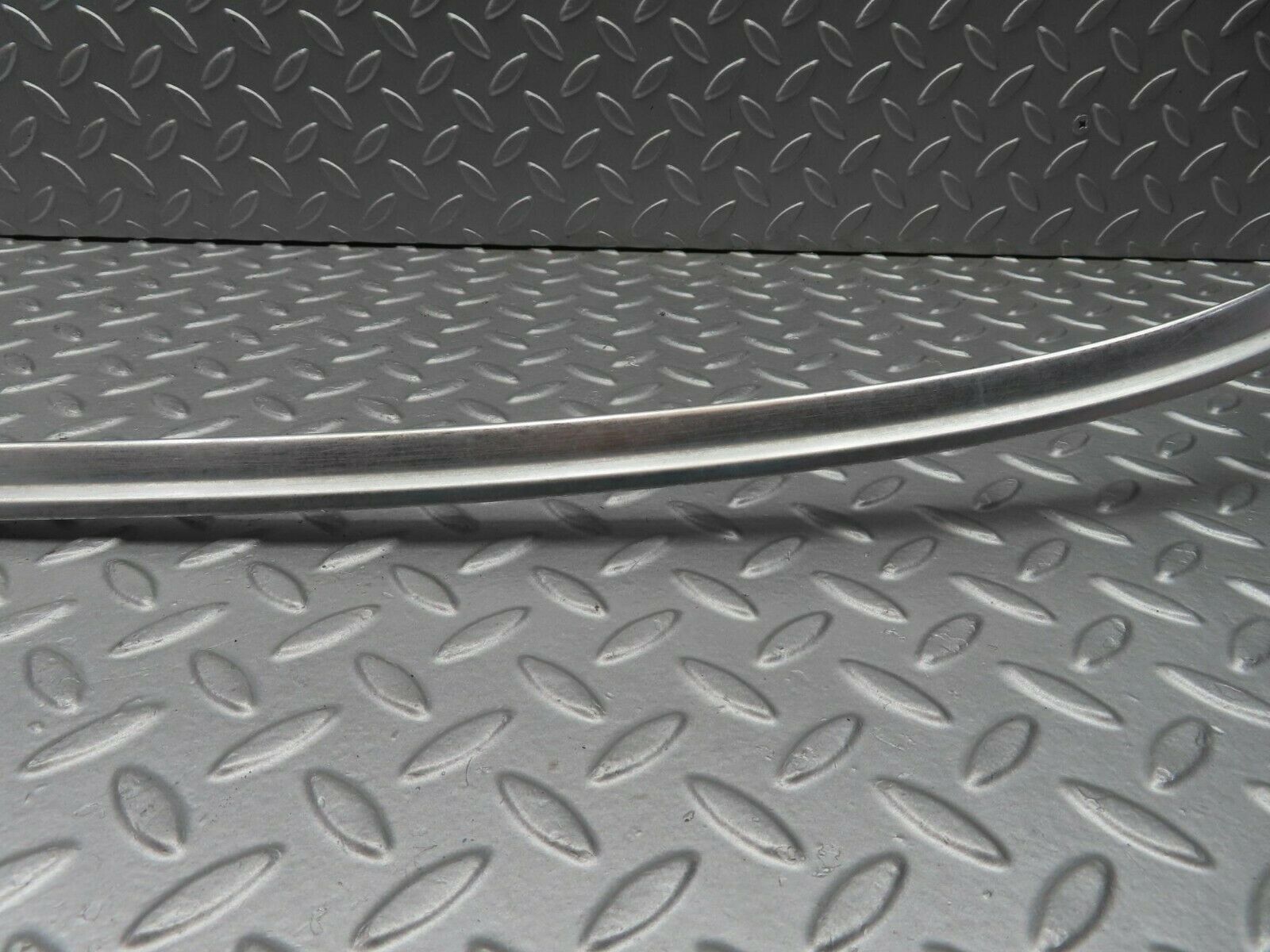 10142 Mercedes-Benz C123 230CE Coupe Rear Windscreen Chrome Trim