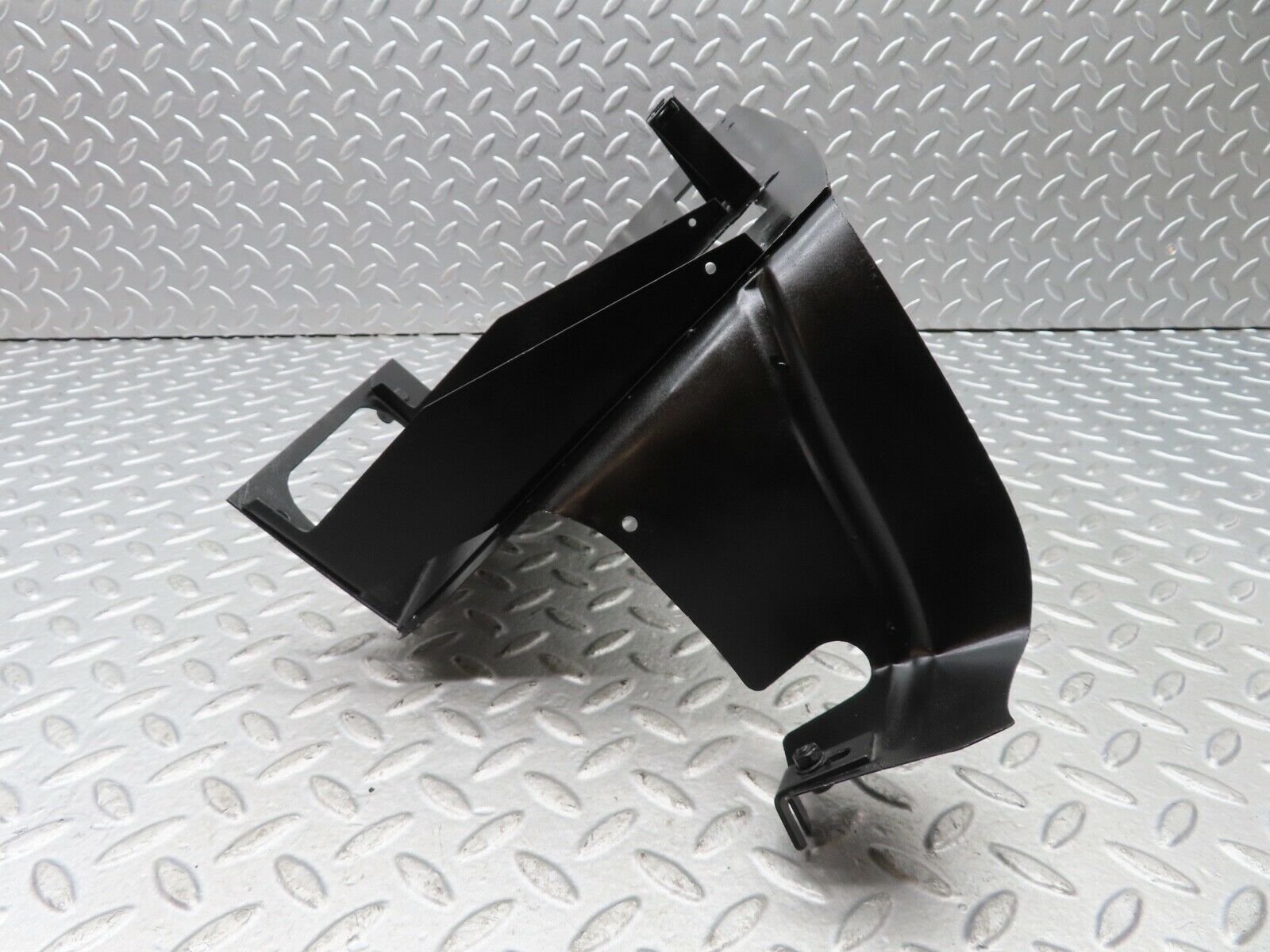 18872 Mercedes-Benz W121 190b Ponton Fuse Box Holder Plate