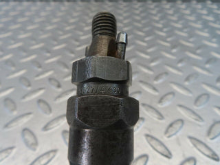 10984 Mercedes-Benz W115 220D Fuel Injector Bosch KCA30sd27/4