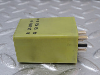 34444 Mercedes-Benz C126 380SEC Coupe Rear Heated Window Relay 1268203110