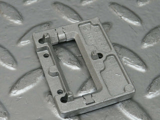 24396 Mercedes-Benz S124 220TE Wagon Rear View Mirror Bracket 2018100011