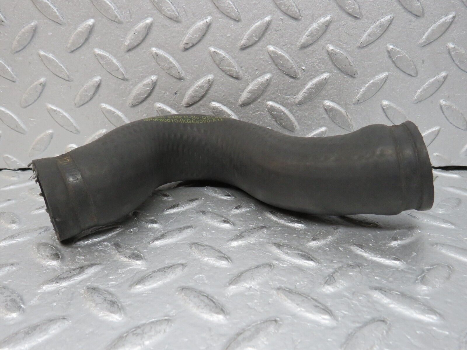 37759 Mercedes-Benz A124 320E Cabriolet Coolant Hose Pipe 1245019482