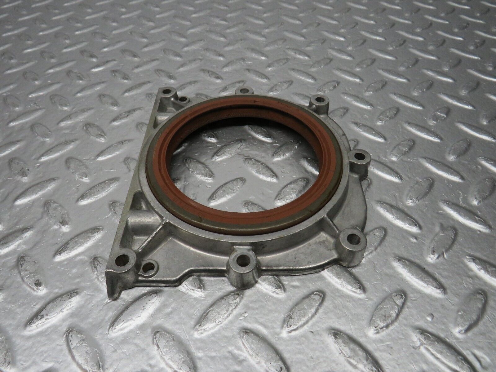 30750 Mercedes-Benz W201 190E 2.0L Crankshaft Rear Sealing Cover 1020110108