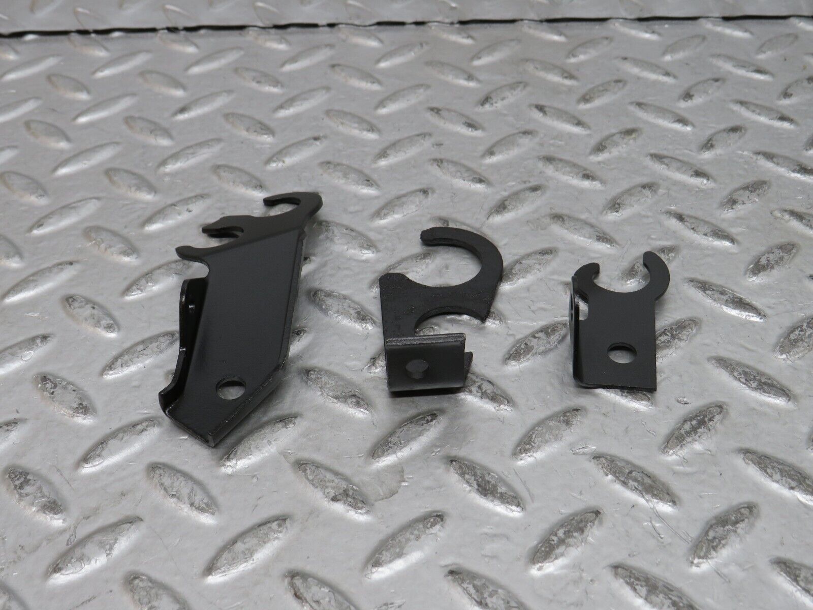28498 Mercedes-Benz S123 240D Wagon Wire Cable Bracket