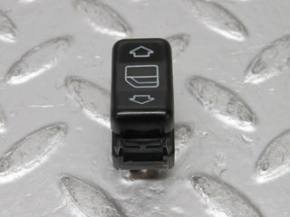 32467 Mercedes-Benz S124 300TE Wagon Electric Window Switch Right 1248204710