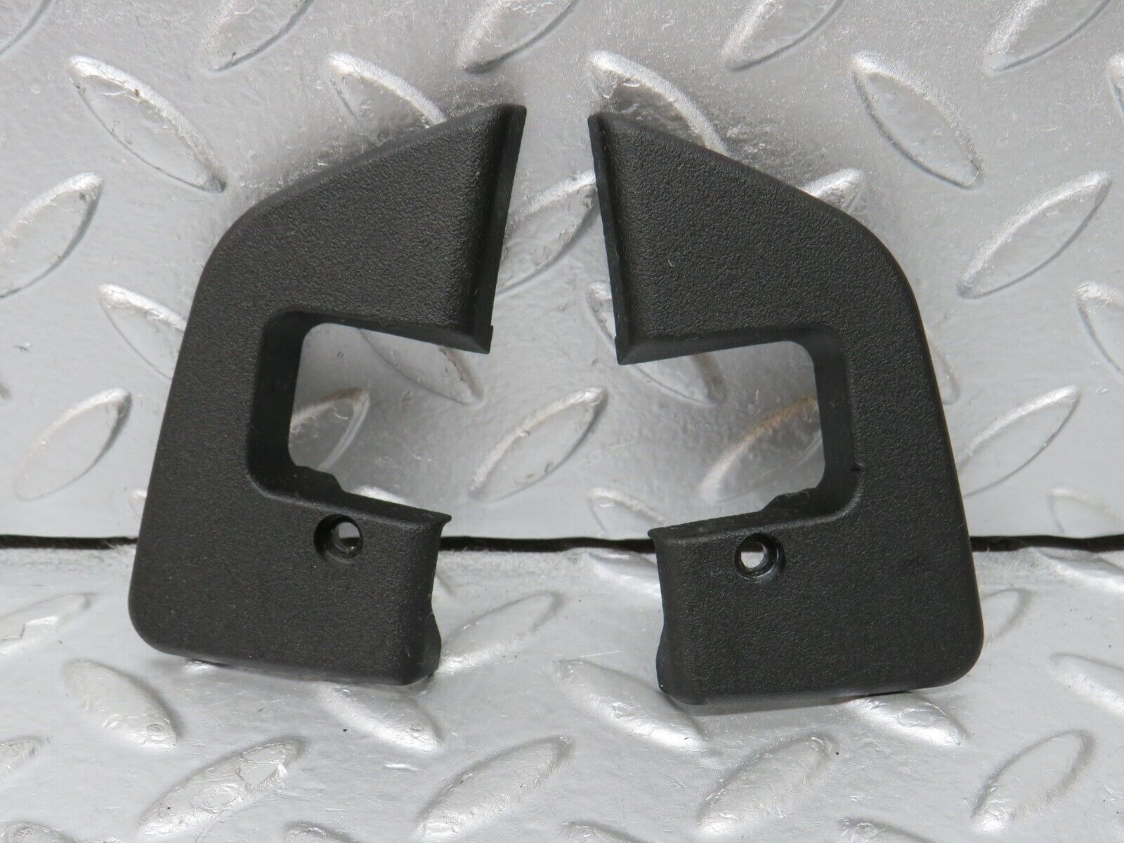 33453 Mercedes-Benz W202 C180 Interior Door Latch Trim Pair
