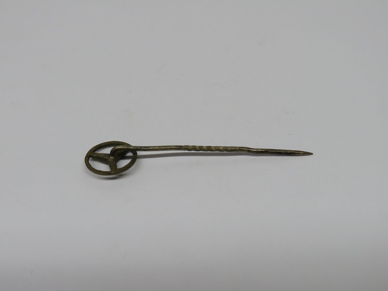 37502 Mercedes-Benz Vintage Lapel Pin Badge