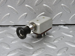 40319 Mercedes-Benz W110 230 Windscreen Wiper Pull Switch 461630