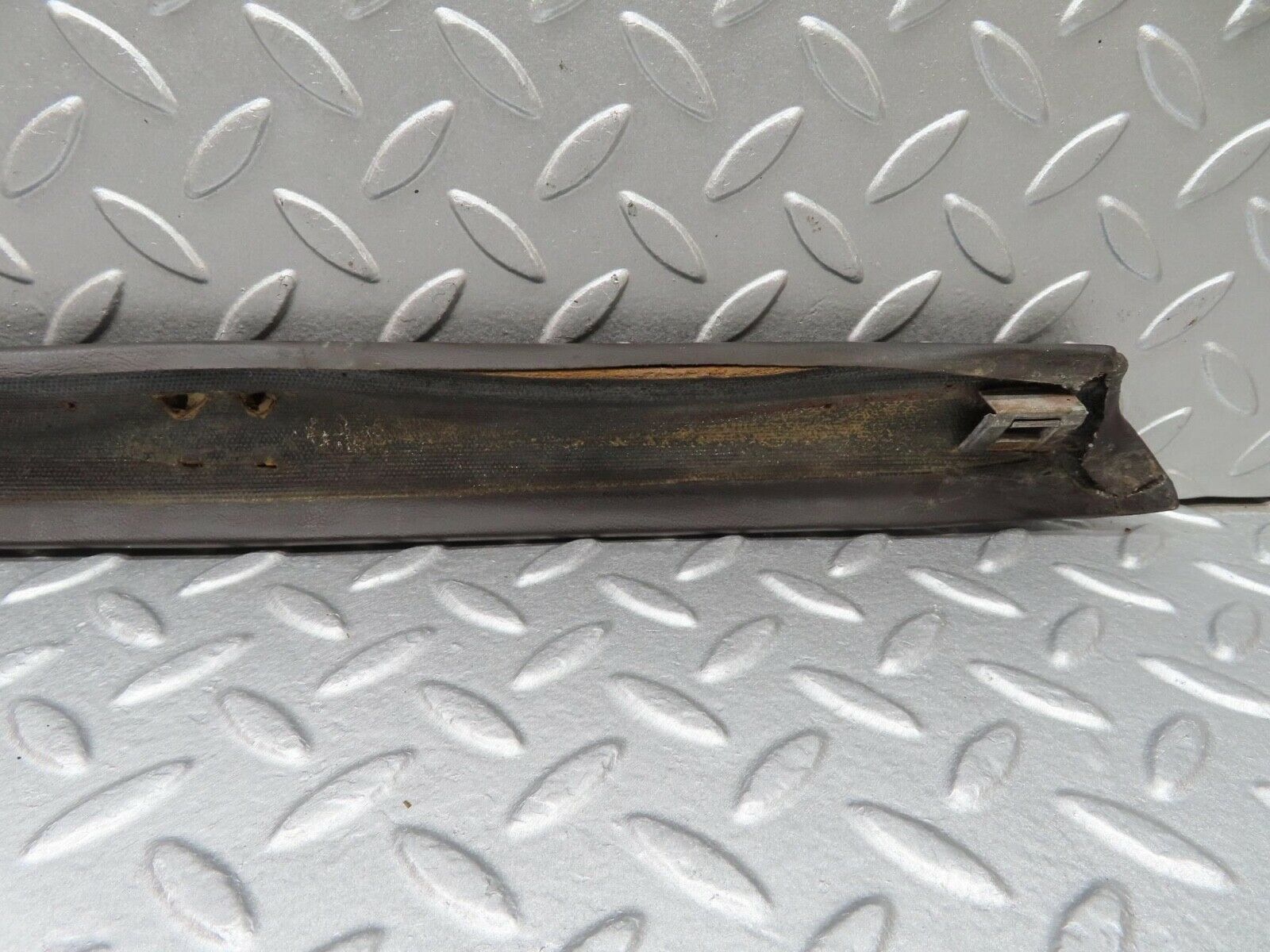 12712 Mercedes-Benz W111 220SE Front Right Upper Door Panel Dark Brown