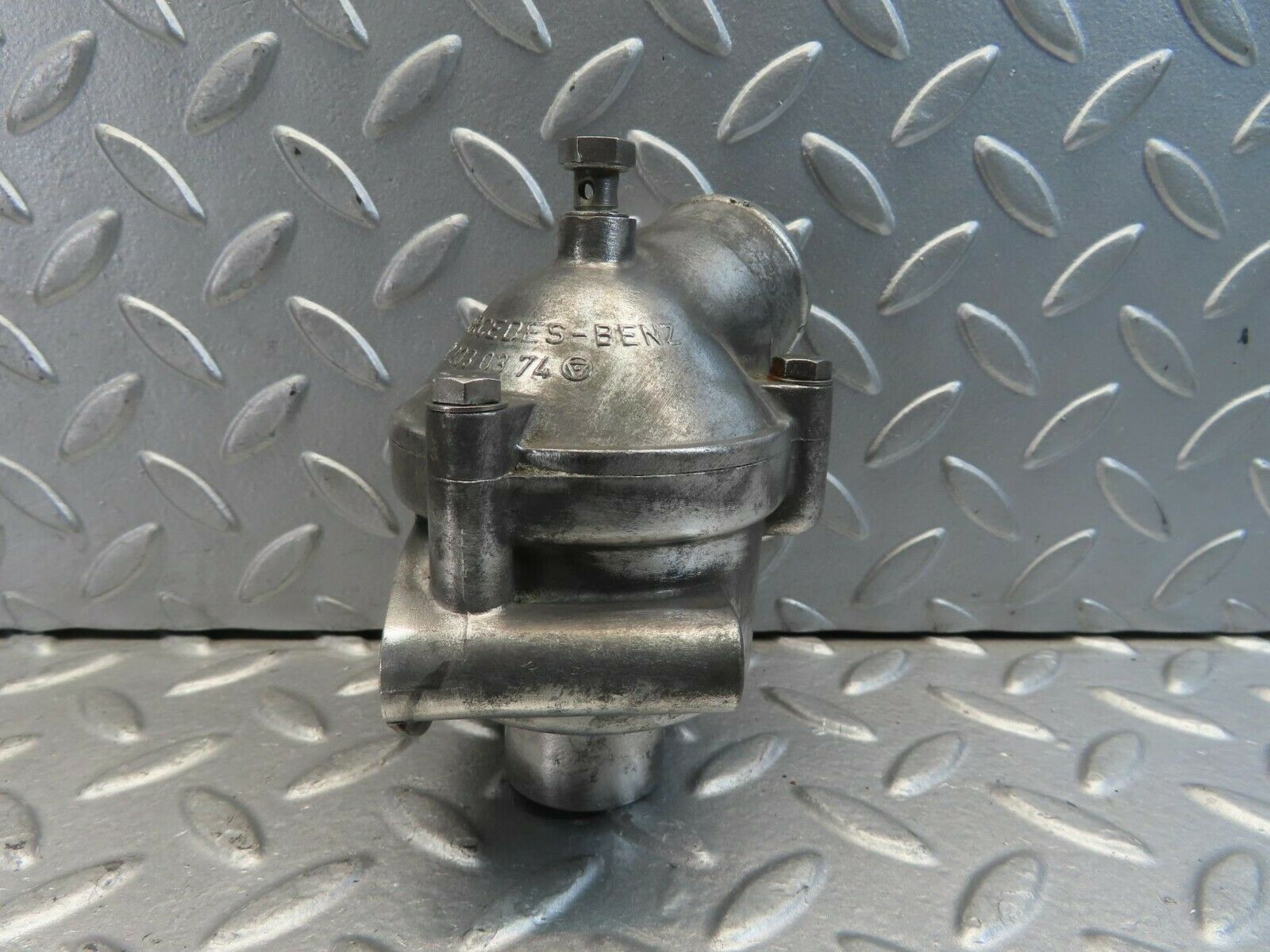11475 Mercedes-Benz C123 230CE Coupe Thermostat Housing 1022030373