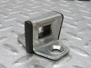 32379 Mercedes-Benz S124 300TE Wagon Door Lock Latch