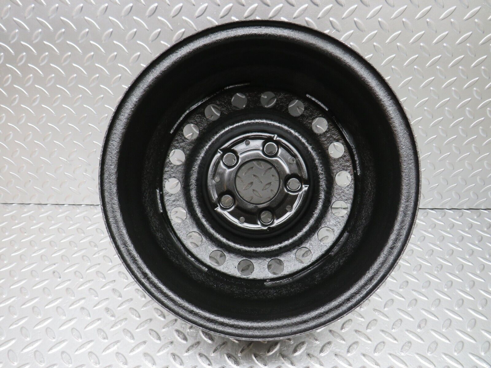 28469 Mercedes-Benz S123 240D Wagon Steel Wheel 6Jx14H2 ET30 5x112 1234001602