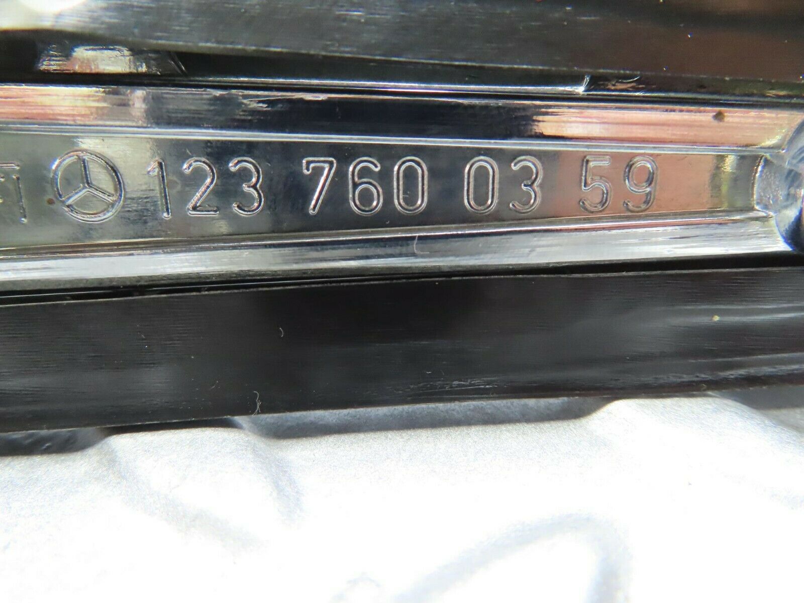 8237 Mercedes-Benz W123 Exterior Chrome Door Handle Rear Right 1237600359