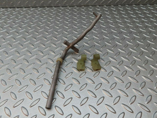 4048 Mercedes-Benz S123 200T Wagon Accelerator Pedal Linkage