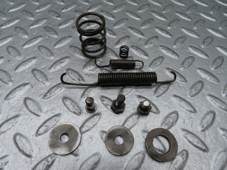 18304 Mercedes-Benz W111 220SE Coupe Rear Right Brake Shoe Accessory Set