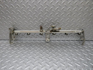 R129 SL fuel injector rail used OEM