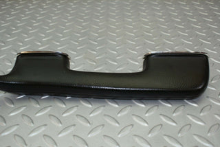 W115 interior door handle right black used OEM