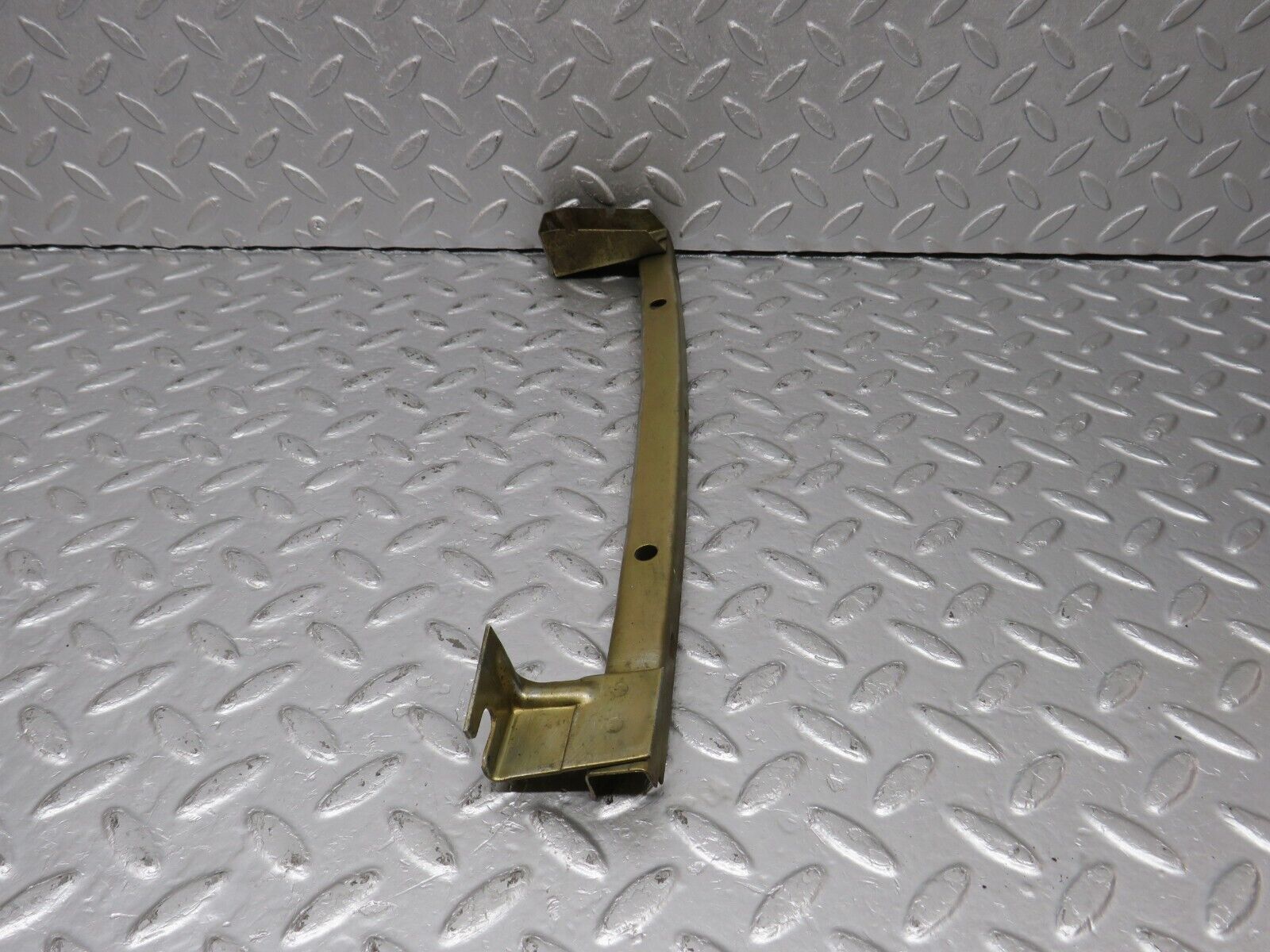 40587 Mercedes-Benz W123 300D Rear Left Door Window Channel