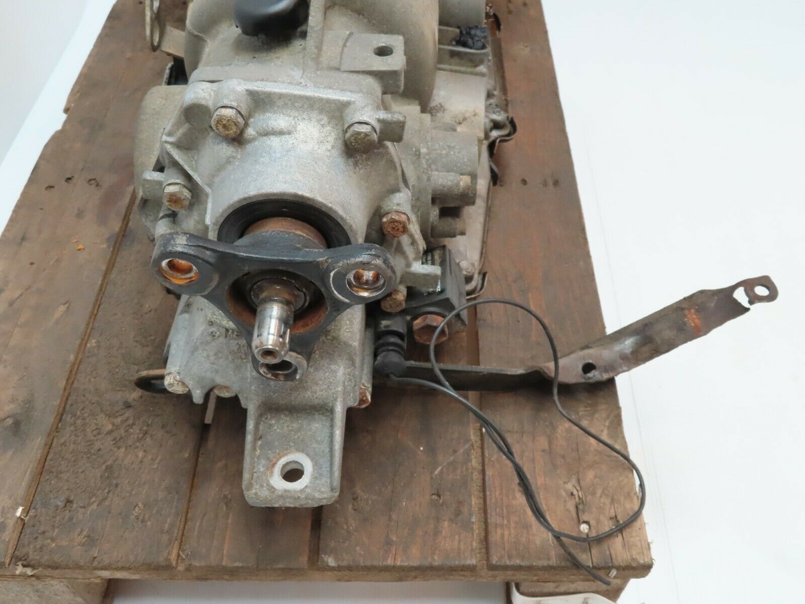 4098 Mercedes-Benz S123 200T Wagon Automatic Gearbox 722.406 1232711801