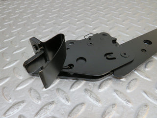 32514 Mercedes-Benz S124 300TE Wagon Rear Seat Hinge Pair