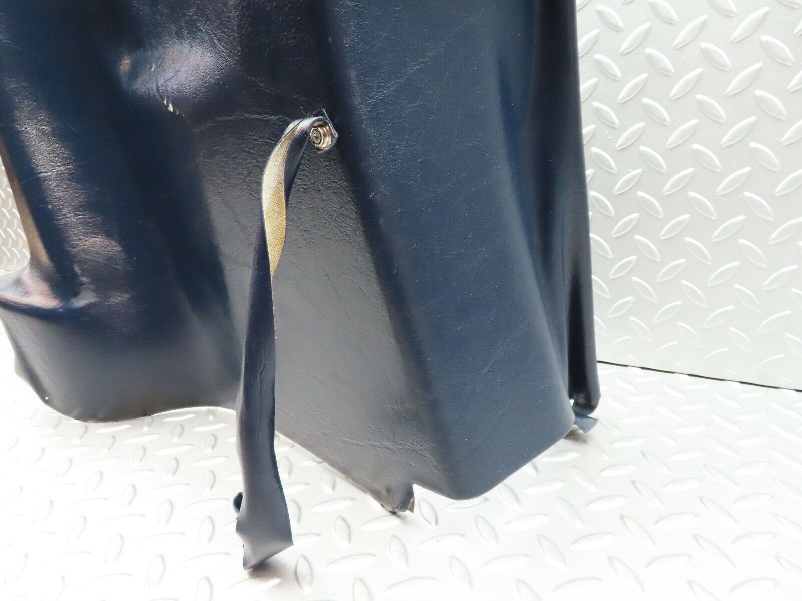 5091 Mercedes-Benz R107 350SL Coupe Rear Left Interior Card Panel