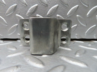 21517 Mercedes-Benz W126 300SE Door Lock Latch Right Side