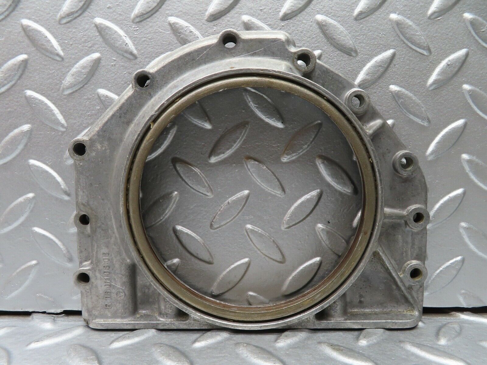 20760 Mercedes-Benz R107 450SL Crankshaft Rear Sealing Cover 1160110608