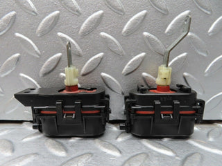 R129 SL heater box vacuum actuator 2pcs used OEM